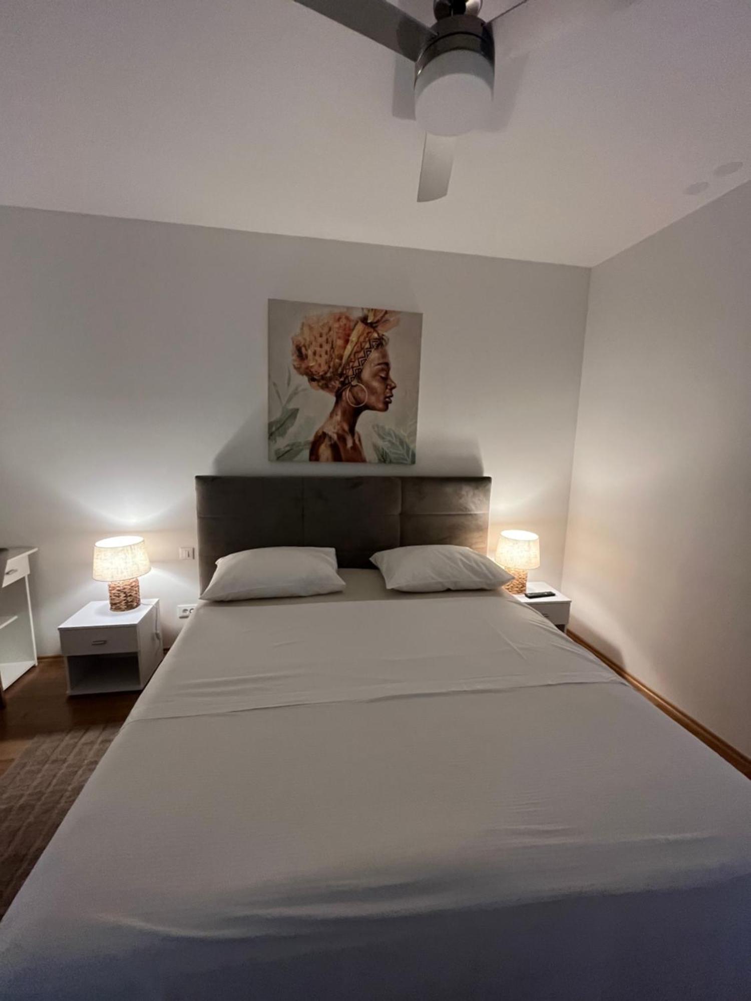 Iris Apartment Private Parking Сплит Экстерьер фото